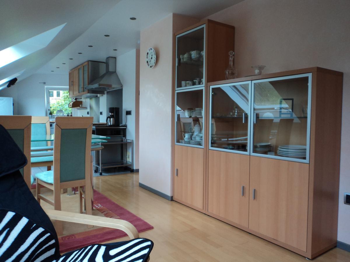 Ferienwohnung Rudolf-Lindner 诺伊施塔特·安德尔埃斯克 外观 照片
